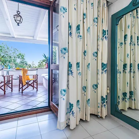 La Terrazza Segreta - Happy *